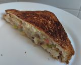 Foto del paso 8 de la receta: Sándwich🥙🥪fresco🌿de Atún🌰🥑🍅
