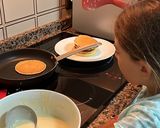 Foto del paso 6 de la receta: Tortitas americanas ¡auténticas! para desayuno cumple 5 Mateo 🎂🥞⚽️