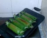 Foto langkah ke 4 dari resep Nasi Bakar Ayam Suwir.