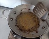 Foto langkah ke 3 dari resep Sosis Telur Gulung.