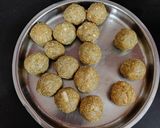 A picture of step 4 of Energy bomb (protein pack energy ladoo).