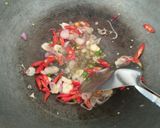 Foto langkah ke 4 dari resep Tumis Tahu Bayam.