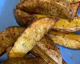 Foto langkah ke 4 dari resep Potato Wedges ✨.