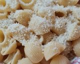 Foto del paso 2 de la receta: Fideos con aceite y queso 🍝 un básico para salir del paso, aquí con tips "metabólicos"