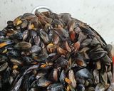 Foto langkah ke 1 dari resep Kerang Hijau pedas.