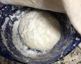 Foto del paso 1 de la receta: Empanada gallega de cebolla y ricotta