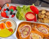 Foto langkah ke 7 dari resep Bekal Suami - Chicken Cordon Bleu & Saus BBQ.