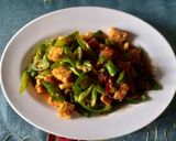 Foto langkah ke 4 dari resep Oseng buncis tempe cabe ijo #pekansunda #cookpadcommunity_jkt.