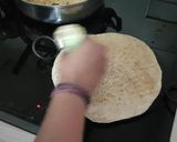 A picture of step 11 of Dhal Roti (Puri).