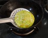 A picture of step 4 of Palak Masala Jowar Poori.