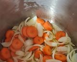 Foto del paso 1 de la receta: Mollejas de pollo e higaditos en salsa