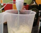 Foto del paso 2 de la receta Crema ligera de melón, coco y aguacate
