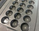 A picture of step 3 of Gindaco-Style! Crispy and Fluffy Takoyaki (Flour-Based).