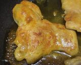 Foto del paso 3 de la receta: Contramuslos🍗de pollo a la naranja🍊🧄🍯