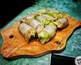 Hình bước làm 5 của món Canh bắp cải cuộn thịt bằm lòi ruột lòi phèo :))