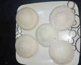 A picture of step 1 of Fried Idli Chat.
