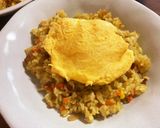 A picture of step 8 of Curry Omurice.