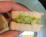 A picture of step 10 of Peas Stuffed Sandwich Pakode with a twist.