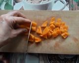 Фото кроку 1 до Мясо с овощами в горшочках.