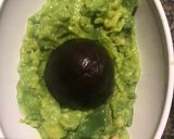 Foto del paso 1 de la receta: Puré de palta más tips para que no se te ponga negra. Receta vegan 4 ingredientes