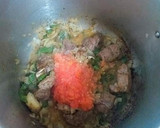 Foto del paso 4 de la receta: Jarrete de ternera con garbanzos al ras el hanout y verduras