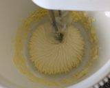 A picture of step 2 of 6 inch Lemon Victoria Sponge 🎂.