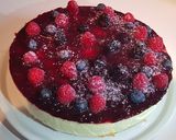 Foto del paso 7 de la receta Tarta de queso con cobertura de frutos del bosque (Sin horno)