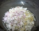 A picture of step 2 of Chinese Lifafa Paratha.