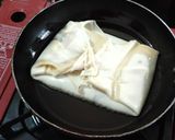 Foto langkah ke 4 dari resep Martabak telur teflon.