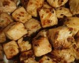 Foto del paso 5 de la receta: "Raxo a Galega" con pimientos de Padrón y patatas fritas