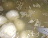 Foto langkah ke 6 dari resep 18. BAKSO IKAN LELE #BikinRamadanBerkesan.