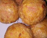 A picture of step 3 of Yam egg roll.