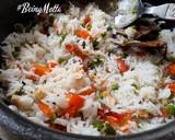 Bengali Vegetable Fried Pulao recipe step 4 photo