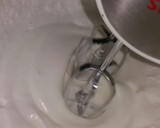 عکس مرحله 2 از دستور کیک شیفون شکلاتی