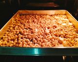 Foto langkah ke 3 dari resep 559. Kacang Bawang Oven.
