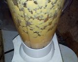 A picture of step 2 of Carrot smoothie.