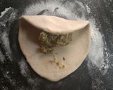 A picture of step 4 of Sprouted Moong Dal Parantha.