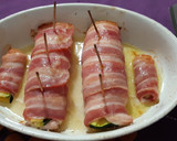Foto del paso 5 de la receta: Rollitos de pechuga de pavo, calabacín y panceta