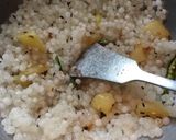 A picture of step 2 of Sabudana Khichdi.