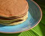 Foto del paso 8 de la receta: Desayuno saludable para dieta de tortitas de plátano con fresas