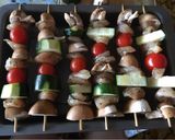 A picture of step 3 of Chicken veggie skewer.