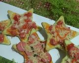 Foto langkah ke 4 dari resep Pizza Bintang Roti Tawar.