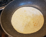 Foto del paso 1 de la receta: Fajitas de jamón, queso y lechuga