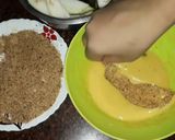 A picture of step 2 of Beguner cutlet.