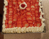 Foto del paso 1 de la receta: Tarta de fresas y nata