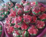 Foto langkah ke 12 dari resep Bolu kukus mekar semangka ekonomis tanpa santan,soda atau UHT.
