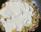 Foto del paso 3 de la receta: Espaguetis con nata y bacon
