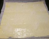 A picture of step 1 of Cheesy pastry bites.