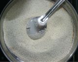 A picture of step 1 of Veg Upma.