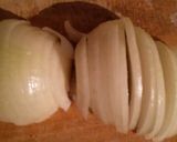 Foto del paso 2 de la receta: Tortilla de papa y cebolla - Vegano